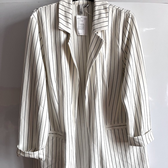 H&M Jackets & Blazers - White stripe coat